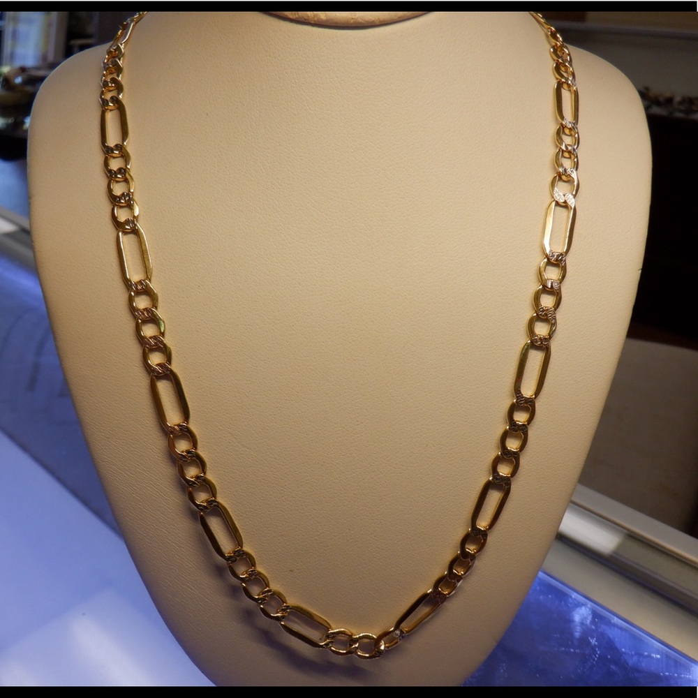 New 14k yellow gold Figaro chain Diamond cut
